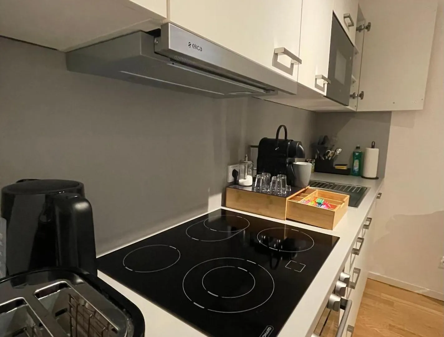 Luxerioeses Penthouse Apartment Am Ber Flughafen Schoenefeld 0*,